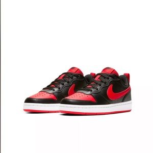 New nike court borough low 2 sneakers